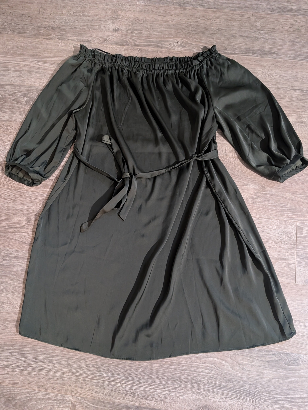 H&M Off-Shoulder Olive Green Belted Midi Dress